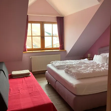 דירה An Land - Gaestehaus *